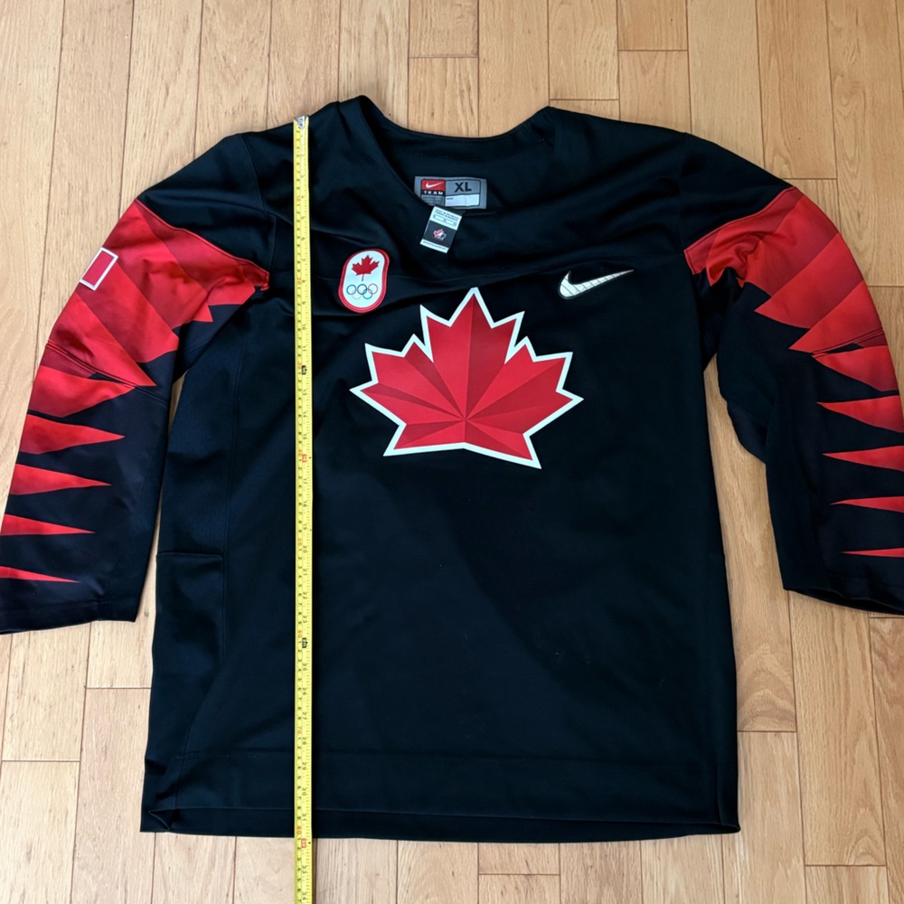 Hockey Team Canada 2018 Olympic Nike XL jersey black